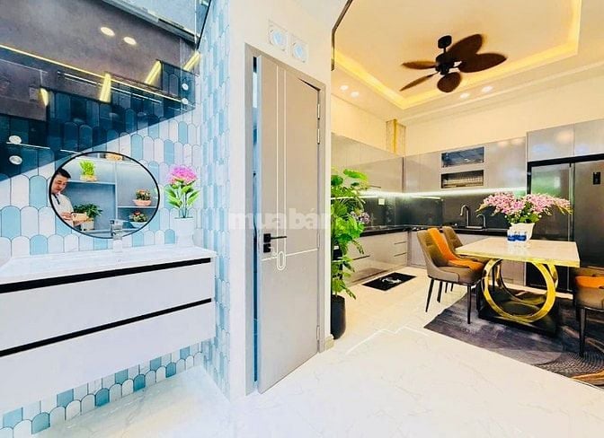 Nhanh tay thì còn bán gấp nhà Trần Nhân Tôn, Quận 10 giá chỉ 1tỷ790