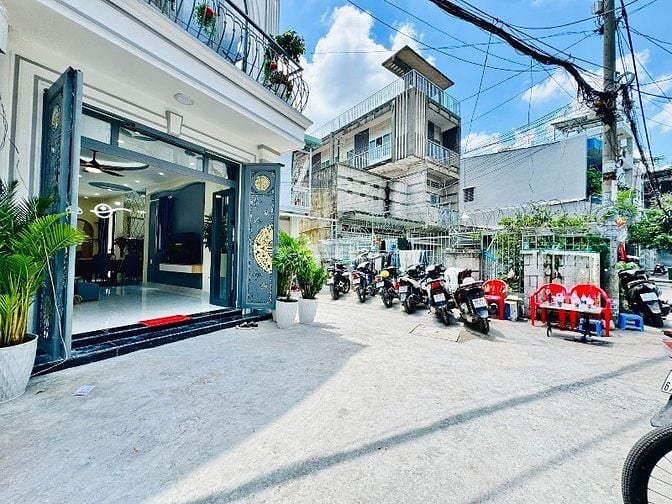 Nhà tuyệt đẹp CAO CẤP góc 2 mặt hẻm xe hơi 5m Nguyên Hồng, P1, Q.Gò Vấ