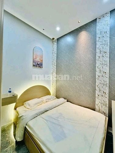 Bán gấp nhà Yên Thế, p.2, Tân Bình. Giá 3,38 tỷ/56m2, hẻm xe hơi 5m