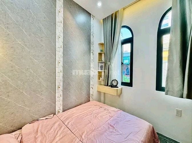 Bán gấp nhà Yên Thế, p.2, Tân Bình. Giá 3,38 tỷ/56m2, hẻm xe hơi 5m