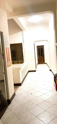 Cho thuê 1 phòng duy nhất còn lại tại tầng 5 số 256 Bà Triệu, Hà Nội