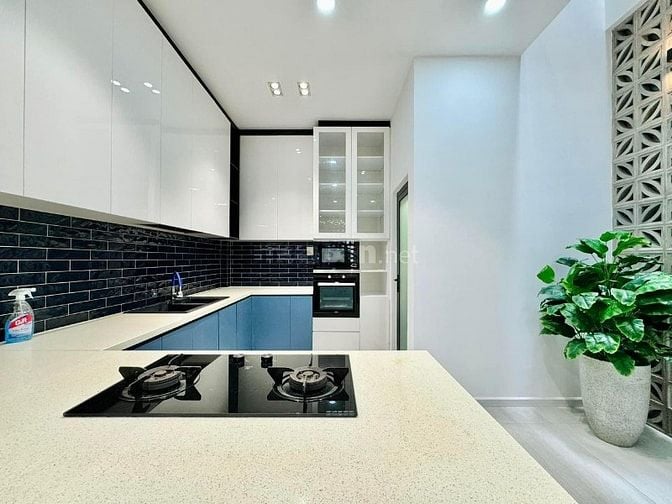 Ra liền căn 60m2 Nguyễn Thượng Hiền P5, Q.Bình Thạnh 2 tỷ 100/60m2