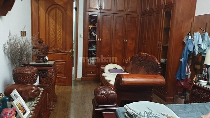 NHÀ BÈ - THỊ TRẤN BIỆT THỰ 5 TẦNG 178M2(8 X 22.3)  GIÁ 25 TỶ 