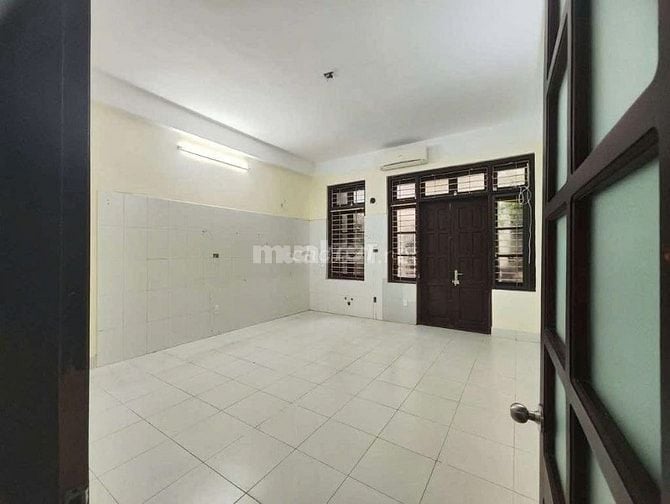 Cho thuê nhà Ngõ 325 Bạch Mai, Quận Hai Bà Trưng, Hà Nội  Diện tích 70