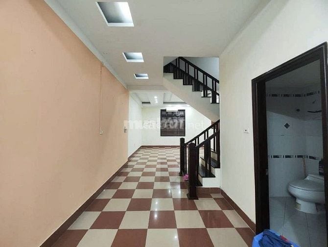 Cho thuê nhà Ngõ 325 Bạch Mai, Quận Hai Bà Trưng, Hà Nội  Diện tích 70