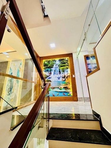 Đi nước ngoài định cư bán gấp nhà ở đường Trần Quý, phường 7, quận 11,