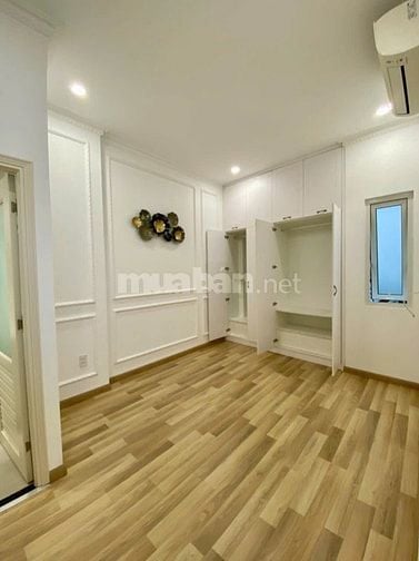 BÁN NHÀ ĐẸP CMT8 Q3 ( 65m2 ) - MUA LÀ VÀO Ở NGAY - KẾT CẤU ĐẸP