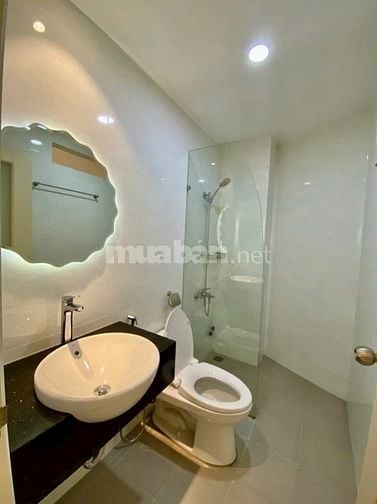 BÁN NHÀ ĐẸP CMT8 Q3 ( 65m2 ) - MUA LÀ VÀO Ở NGAY - KẾT CẤU ĐẸP