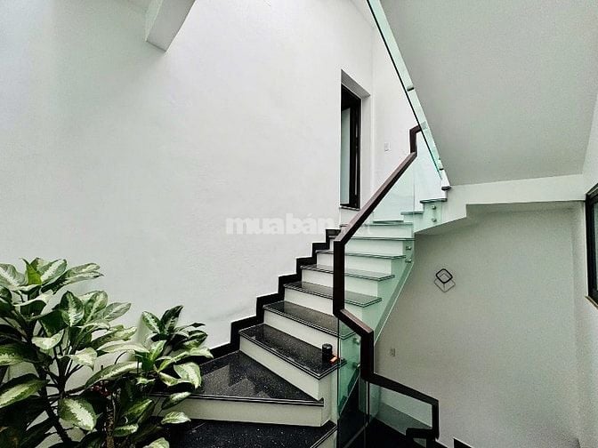 Siêu nhà ngang 6m đường Nguyễn Tiểu La, Quận 10| Nhà Mới Shr mua ngay