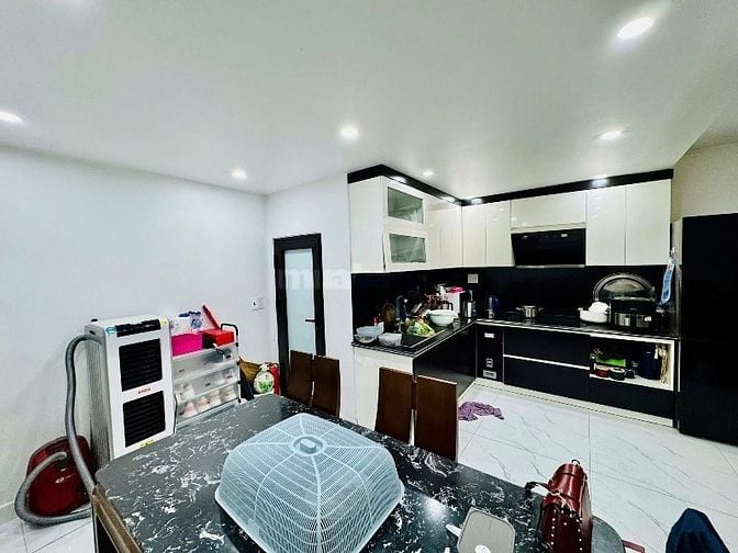 Siêu nhà ngang 6m đường Nguyễn Tiểu La, Quận 10| Nhà Mới Shr mua ngay