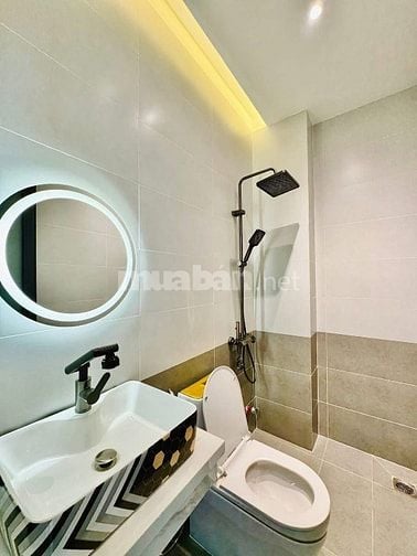 Bán gấp nhà ở đường Xóm Chỉ, phường 11, quận 5, giá 2 tỷ 850 triệu 
