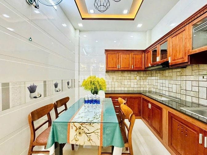 Sốc!Nhà 4 tầng 58m2 ở Hiệp Thành 13, p. Hiệp Thành, Q12 chỉ 1tỷ940tr