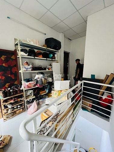 Nhà Chính chủ sát mặt tiền Nguyên Hồng P11 Bình Thạnh