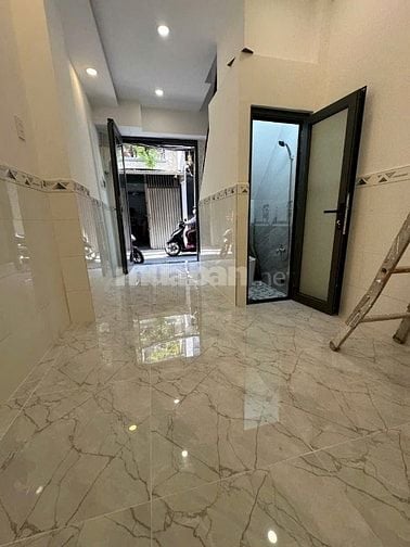 Nhà mới tuyệt đẹp, Hẻm 100 Bùi Minh Trực P5, Q8. Trệt, 1lầu, 1lửng.