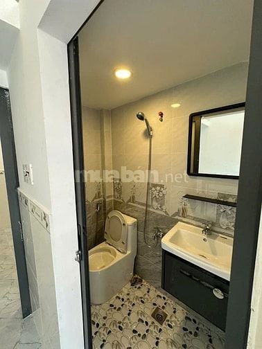 Nhà mới tuyệt đẹp, Hẻm 100 Bùi Minh Trực P5, Q8. Trệt, 1lầu, 1lửng.