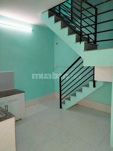Bán nhà DT: 4mX14m 1T+1 lầu 3 phòng ngủ 2wc đường 5m thông