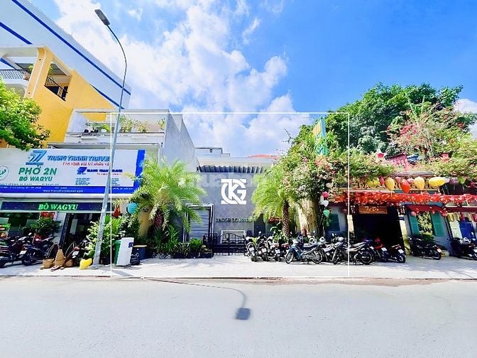 ❇️❇️ Cho Thuê Nhà Mặt Tiền: 195 Cô Bắc - Quận 1 - 10.5x23m, Cấp 4