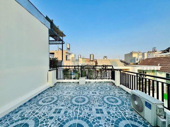 Đi nước ngoài định cư bán gấp nhà ở đường Võ Văn Ngân, phường Linh Chi