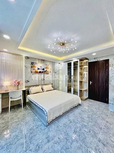 Đi nước ngoài định cư bán gấp nhà ở đường Võ Văn Ngân, phường Linh Chi