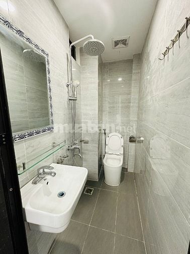 Căn hộ dịch vụ tại Ba Đình tiện nghi giá tốt