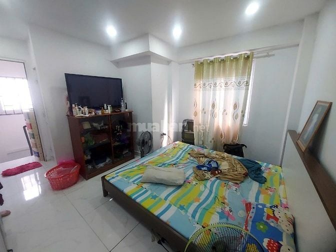 Bán nhà đường Duy Tân, phường 15, Quận Phú Nhuận, góc 2 mặt tiền