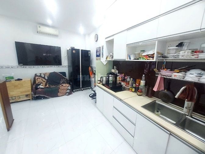 Bán nhà đường Duy Tân, phường 15, Quận Phú Nhuận, góc 2 mặt tiền