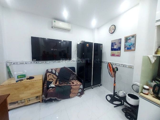 Bán nhà đường Duy Tân, phường 15, Quận Phú Nhuận, góc 2 mặt tiền