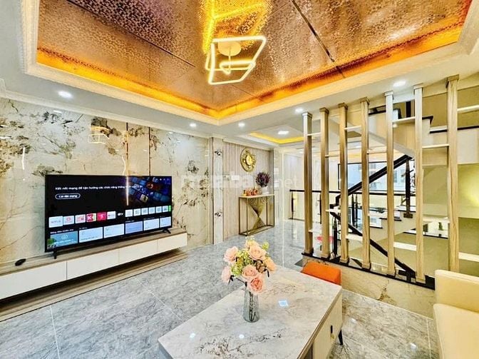 Đi nước ngoài định cư bán gấp nhà ở đường Võ Văn Ngân, phường Linh Chi