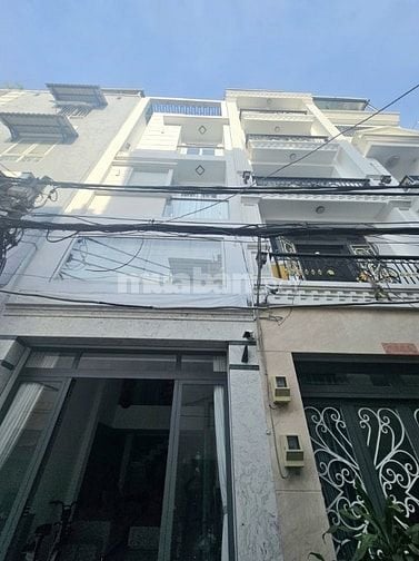 BÁN NHANH NHÀ TRẦN HƯNG ĐẠO QUẬN 5, Ô TÔ TỚI NHÀ 70M2, 5 TẦNG.