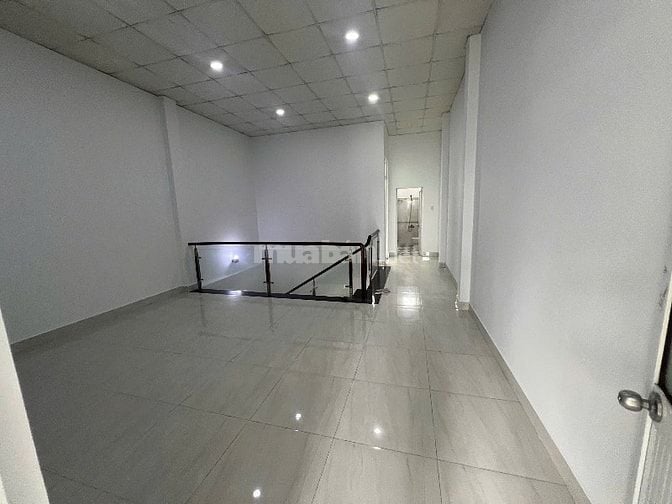 Nhà riêng 4PN, 100m² tại KDC Phước Thiện, Q9, HCM giá siêu hời 7,5 tỷ.