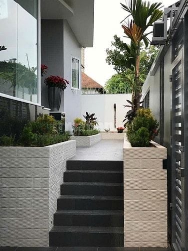 Bán biệt thự ven sông Thảo Điền, khu compound cao cấp, 380m²