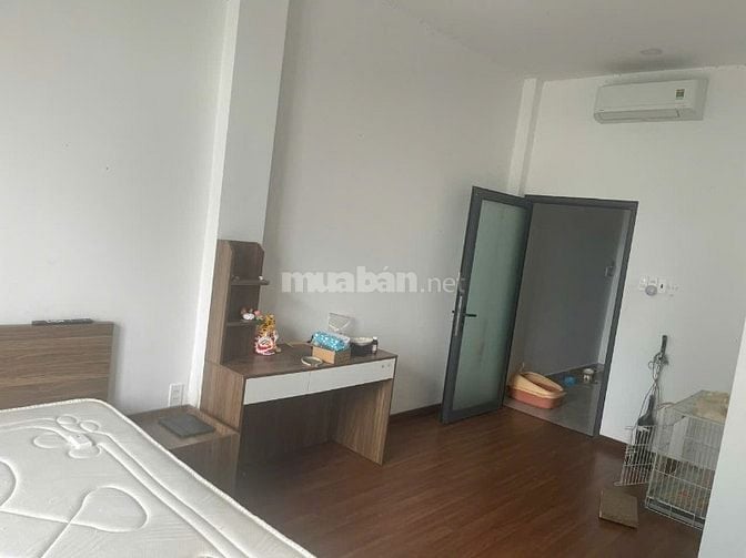 Nhà đẹp 2 lầu đường số 85 P. Tân Quy,Quận 7, dt 4x20m
