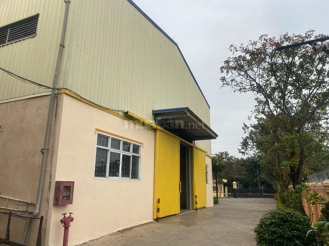 Cho thuê kho tại lô CN 06-04 khu CN xã Ninh Hiệp, Gia Lâm, Hà Nội 500m