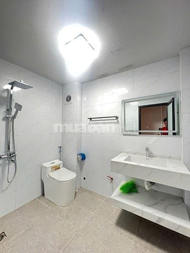ĐƯỜNG 19/5, VĂN QUÁN – Ô TÔ ĐỖ SÁT NHÀ, LÔ GÓC, 5 TẦNG. GIÁ 7,55 TỶ