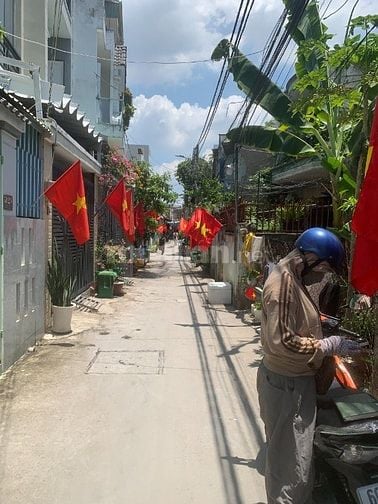 BÁN NHÀ ĐẸP 75M2, PHƯỚC LONG B, Q9, GIẢM 300TR CHỈ CÒN 6,9 TỶ