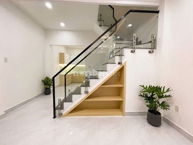 Nhà hẻm 776 nguyễn duy P12Q8.cách mặt tiền 30m.4tỷ760