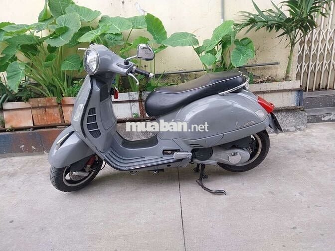 Vespa Gts 3v ie 125cc chính chủ