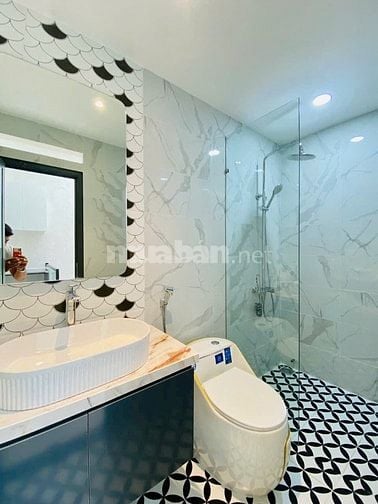 Bán nhà hẻm lớn Lạc Long Quân,P5,Q11, HĐT 15tr/tháng,1T1L, 57.6m2, SHR