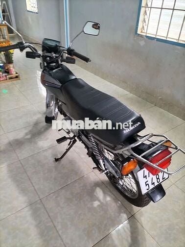 Win Indo 100c mau đen