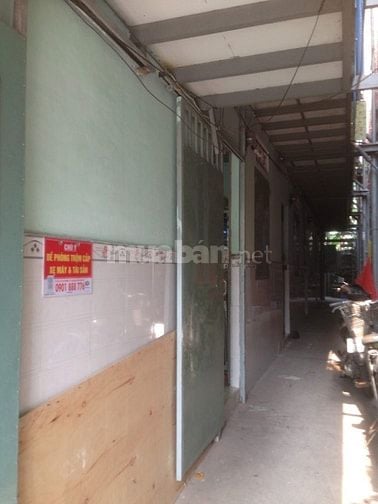 Phòng trọ có gác suốt,mặt tiền đường Xuân Thới Sơn 19 