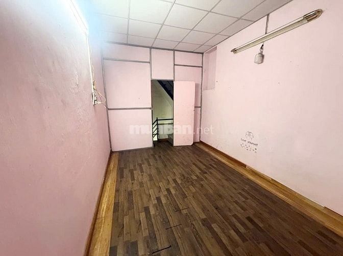 Bán nhà 3 tầng mặt tiền đường Nguyễn Kiệm, Phú Nhuận. Giá chỉ