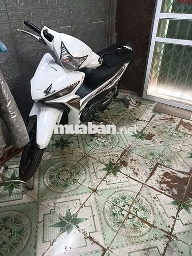 Hon da RSX Xe số màu trắng
