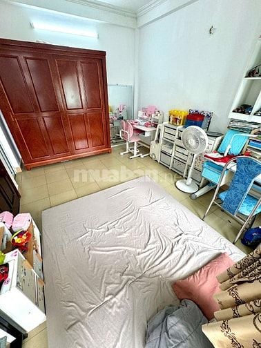 Cho thuê lâu dài nhà ở hoặc bán hàng online