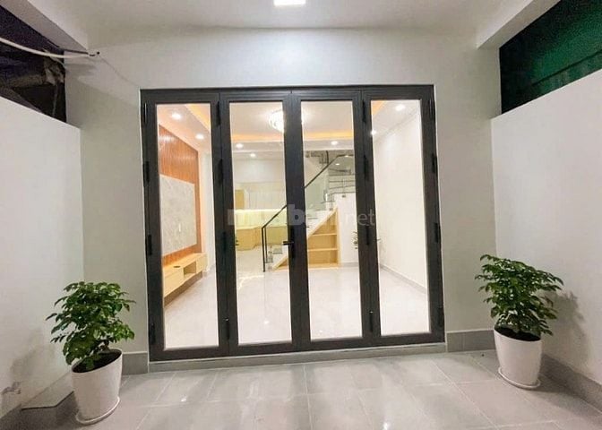 Nhà hẻm 776 nguyễn duy P12Q8.cách mặt tiền 30m.4tỷ760
