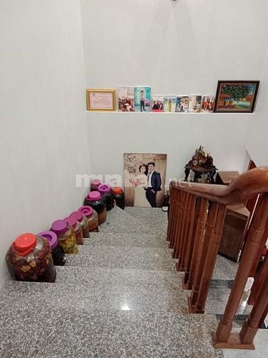 Nhà Đẹp Ô TÔ Đỗ Cửa Nguyễn Chính, 48m, 2 tầng, mt 5m, giá 3.35 tỷ