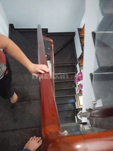 nhà mặt tiền kinh doanh chính chủ ngay siêu thị emart 2
