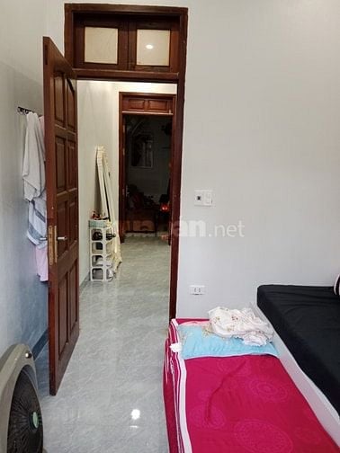 Nhà Đẹp Ô TÔ Đỗ Cửa Nguyễn Chính, 48m, 2 tầng, mt 5m, giá 3.35 tỷ