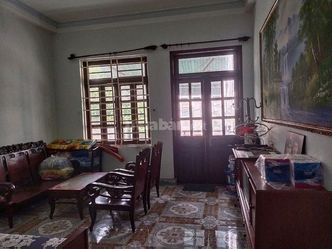 nhà mặt tiền kinh doanh chính chủ ngay siêu thị emart 2