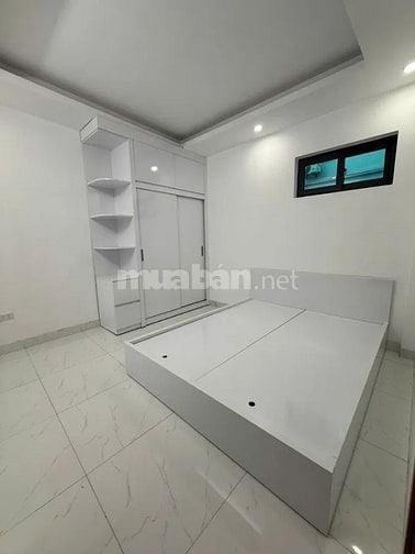 Siêu phẩm Phân lô Trung kính, 47m2, 5 tầng, giá 12,5 tỷ 