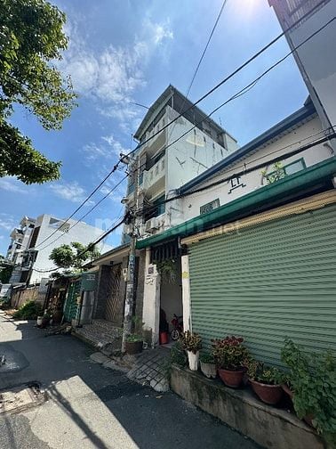 Bán nhà 2 lầu  hẻm 8m thông Tân Phú 